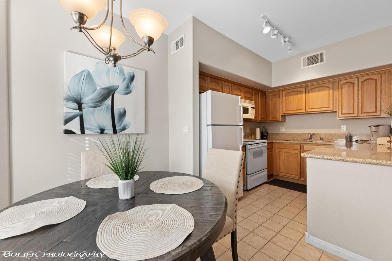 Hawk Ridge Two Bedroom Condo By Cool Properties Mesquite Extérieur photo