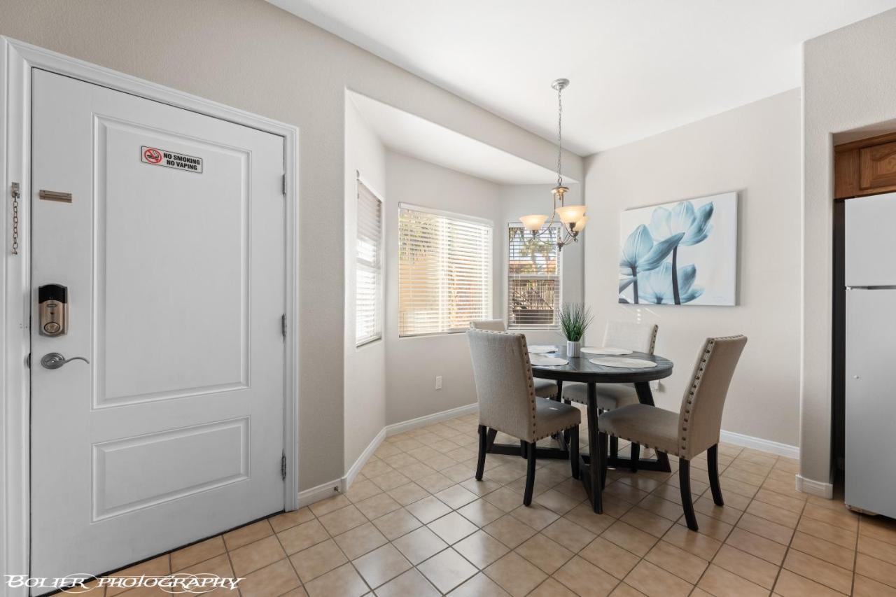 Hawk Ridge Two Bedroom Condo By Cool Properties Mesquite Extérieur photo