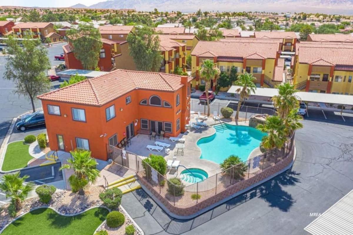 Hawk Ridge Two Bedroom Condo By Cool Properties Mesquite Extérieur photo